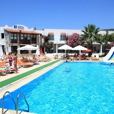 Delfi Hotel Spa&Wellness Center-2